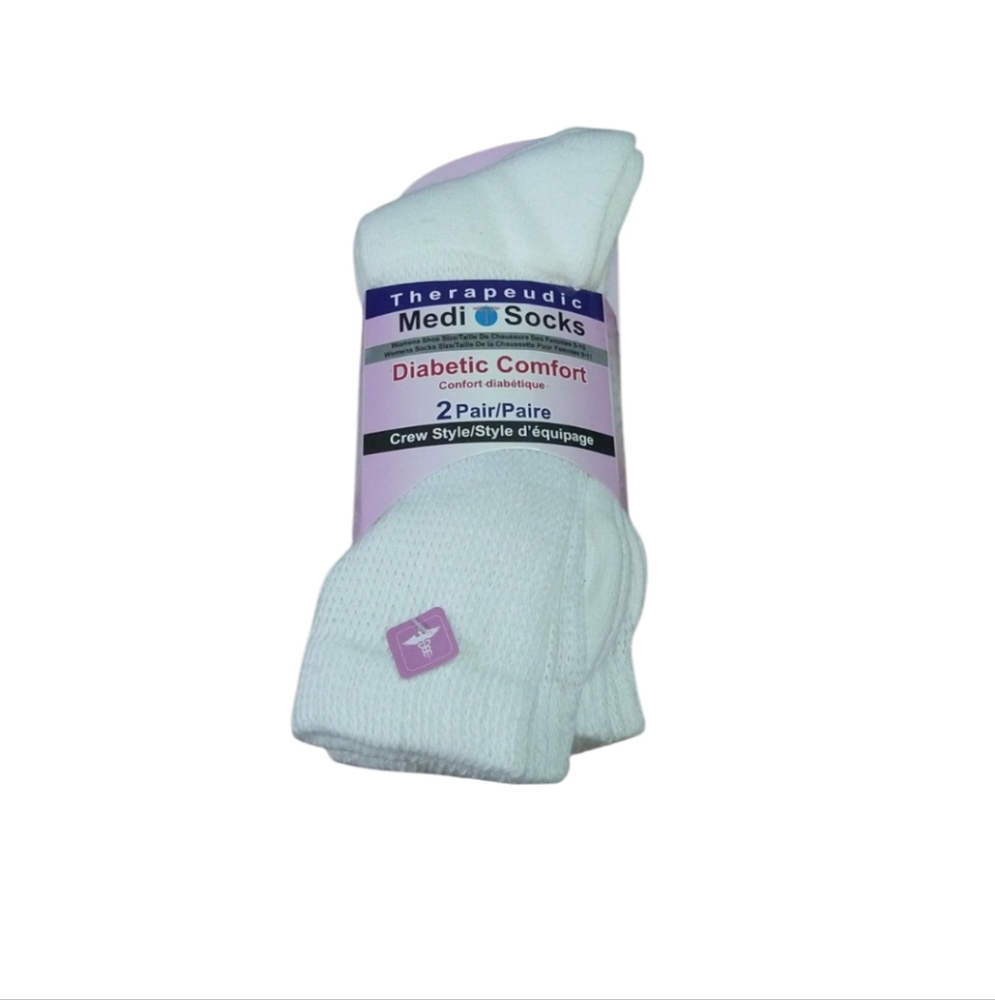 2 Pack therapeutic medi I socks White Crew Socks NWT